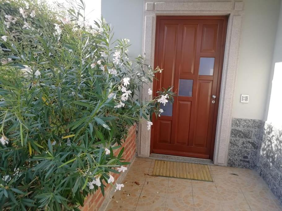 Un Bell Incontro Apartamento Borgo Ticino Exterior foto